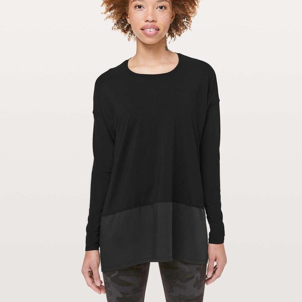 Lululemon Ease of Mind Long Sleeve
Size‎ 2
NWOT